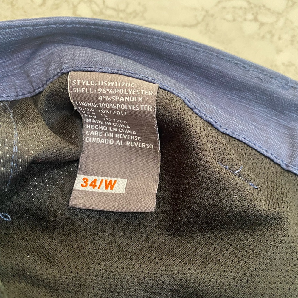 Hawke & Co Mens Shorts Size 34W Casual Athletic Golf Travel Lightweight Hybrid - Picture 4 of 4